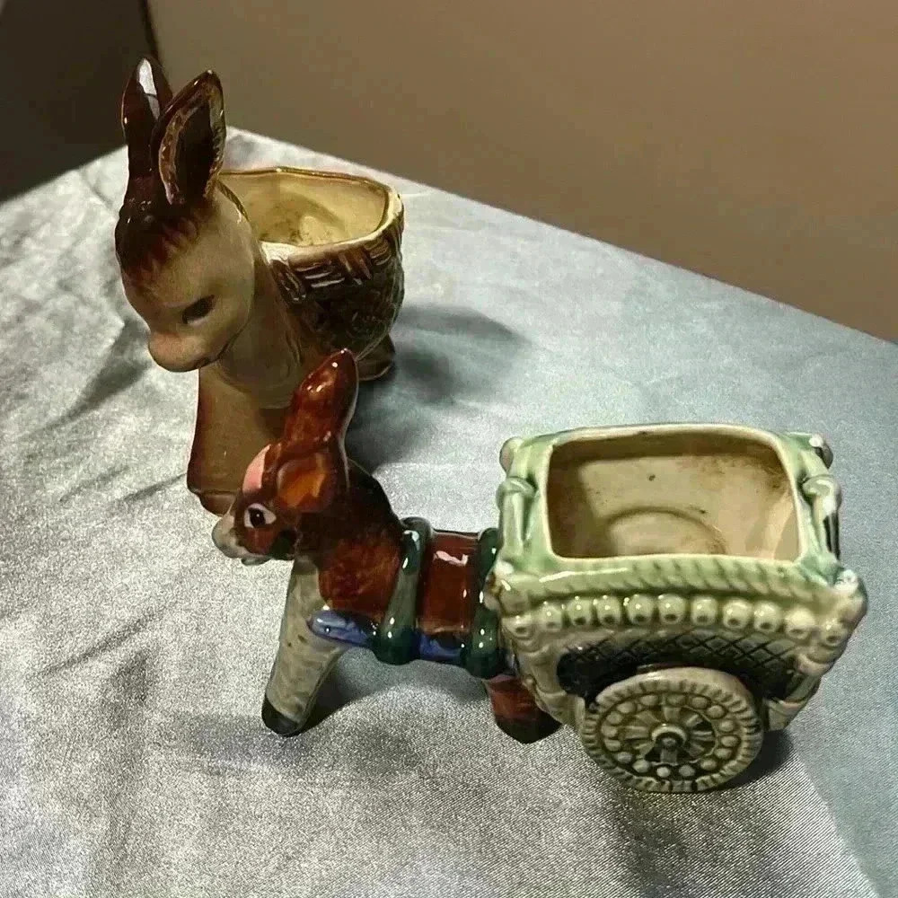 2 Vintage  Burro Planters - Picture 13 of 14